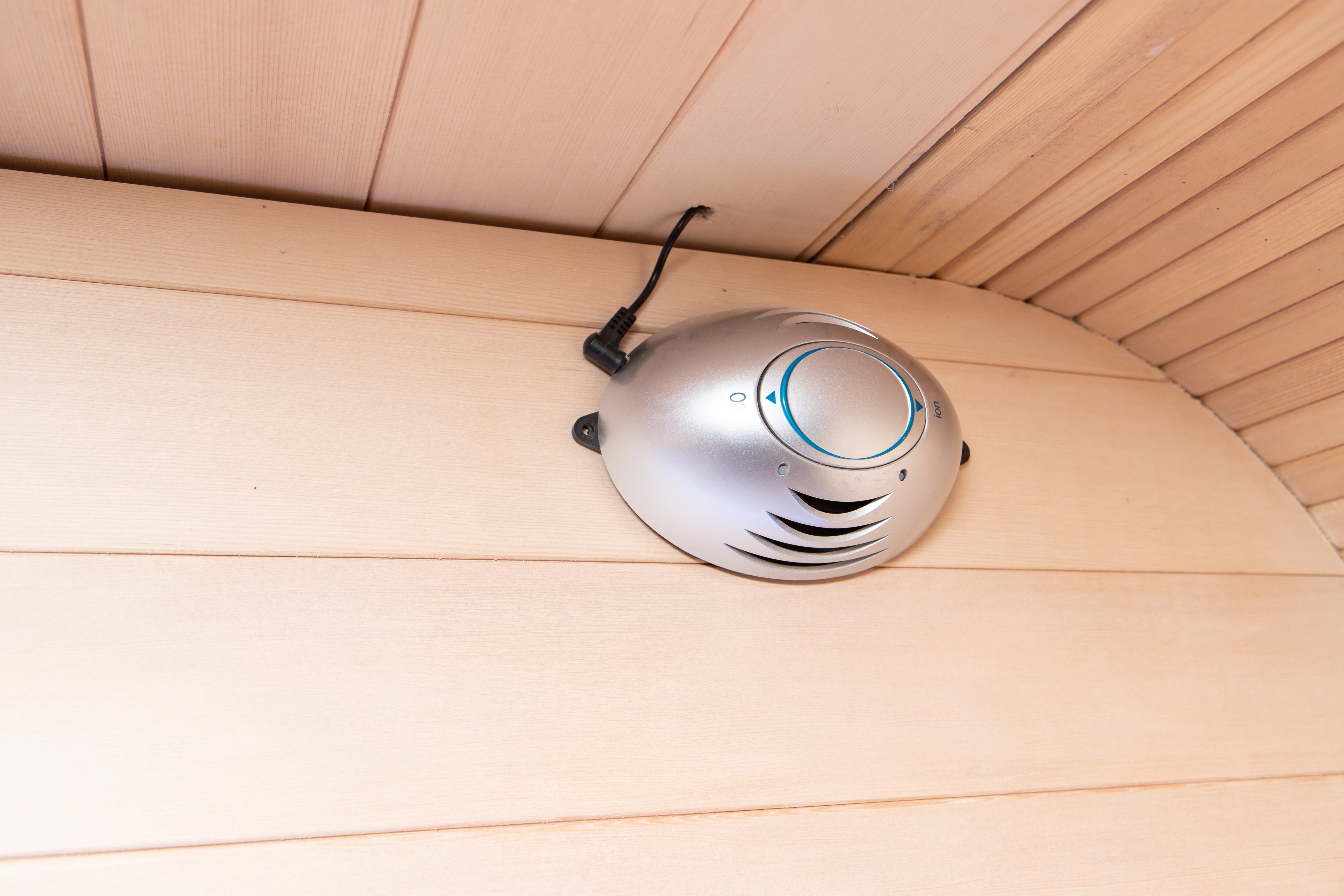 El Capitan 4-Person Outdoor Full Spectrum Infrared Sauna with Full-Body Medical-Grade Red Light Therapy and Smart WiFi App Control