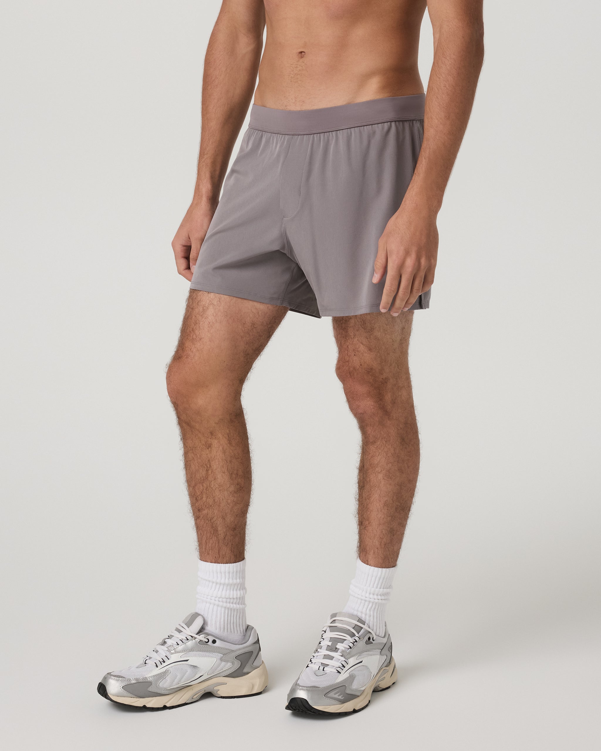 Vuori Qualify Short 5" - Lined