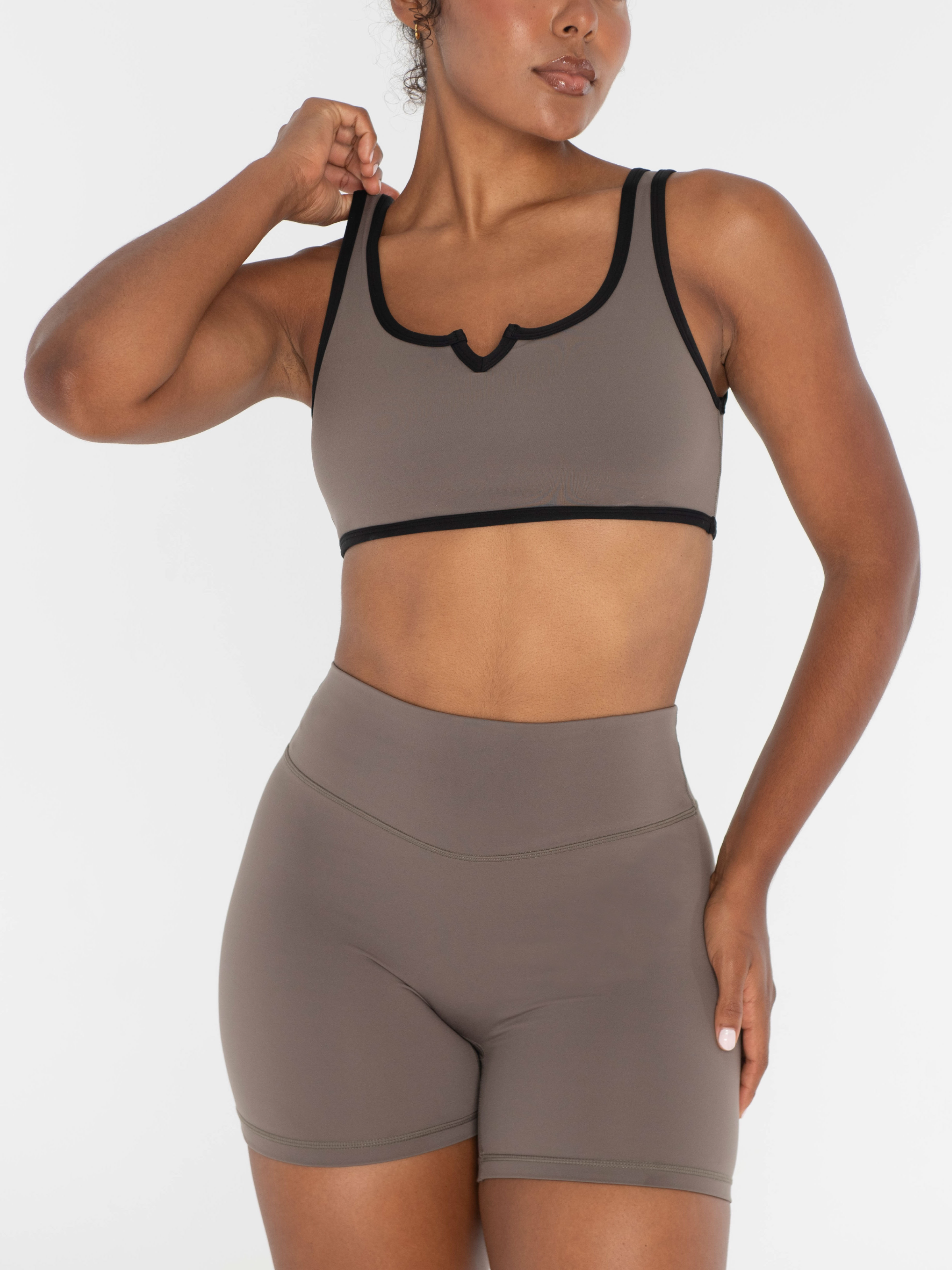 FORM V Scoop Bra