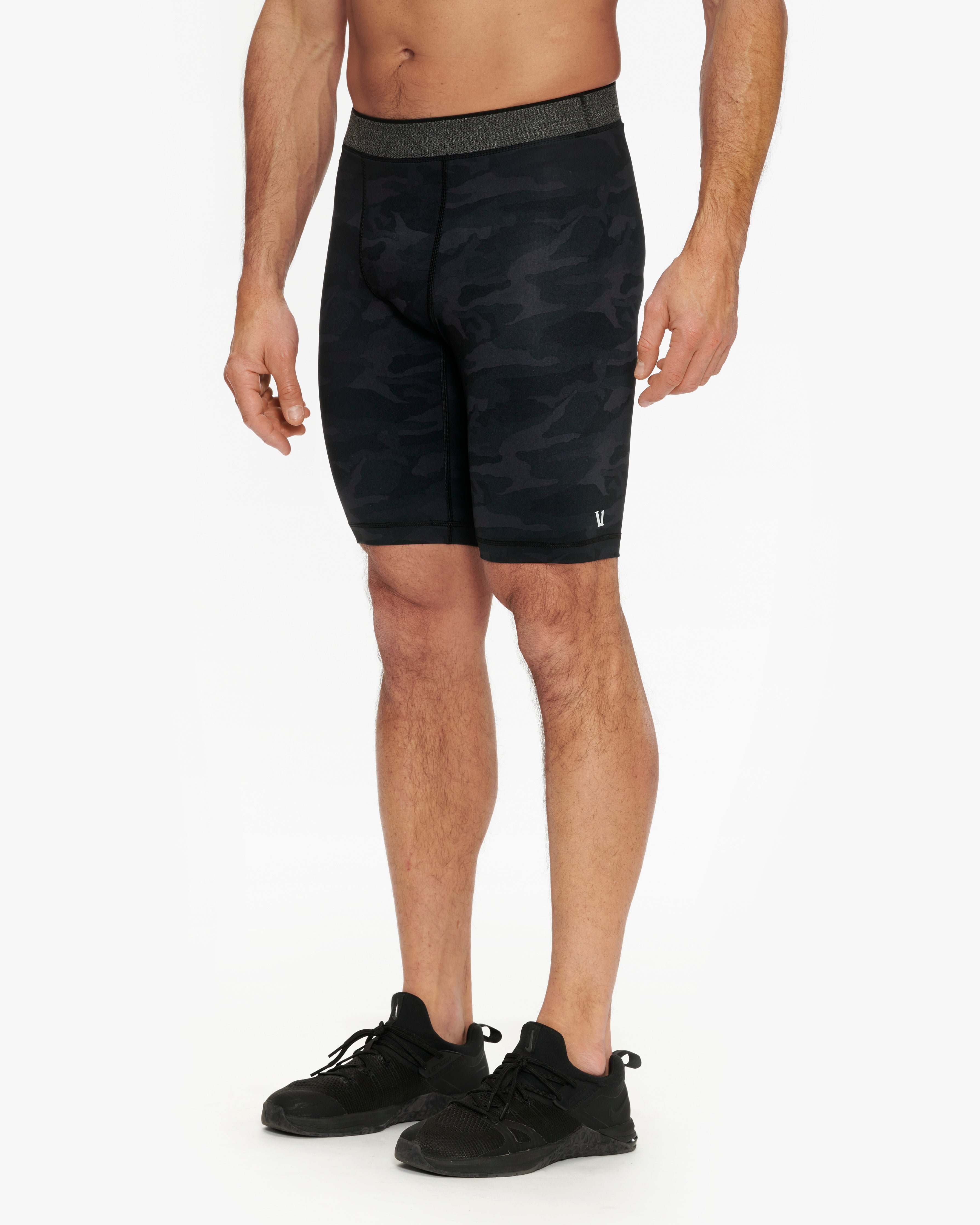 VUORI LIMITLESS COMPRESSION SHORT