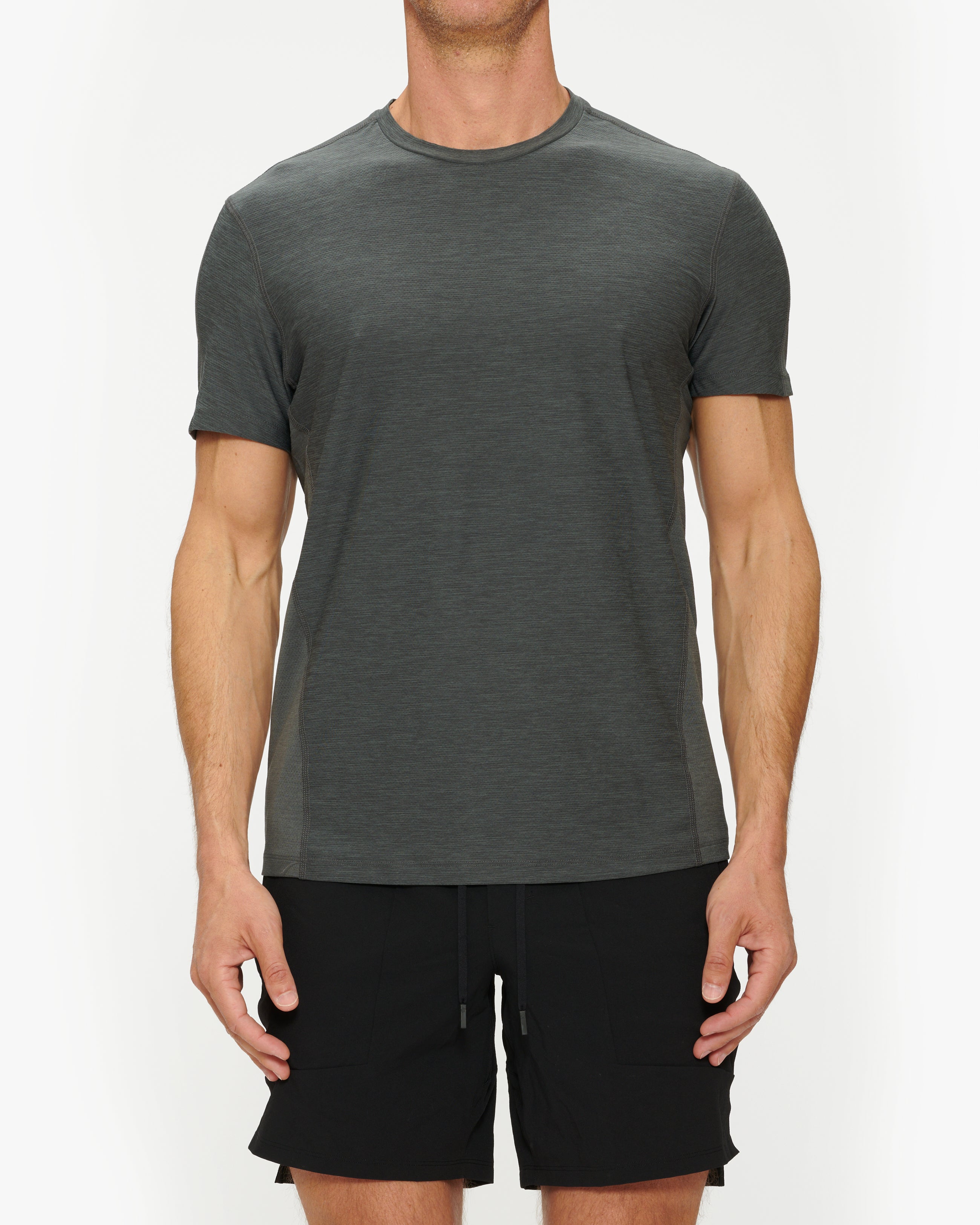 TEN THOUSAND VERSATILE TEE