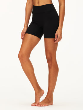 437 The Essentials Short