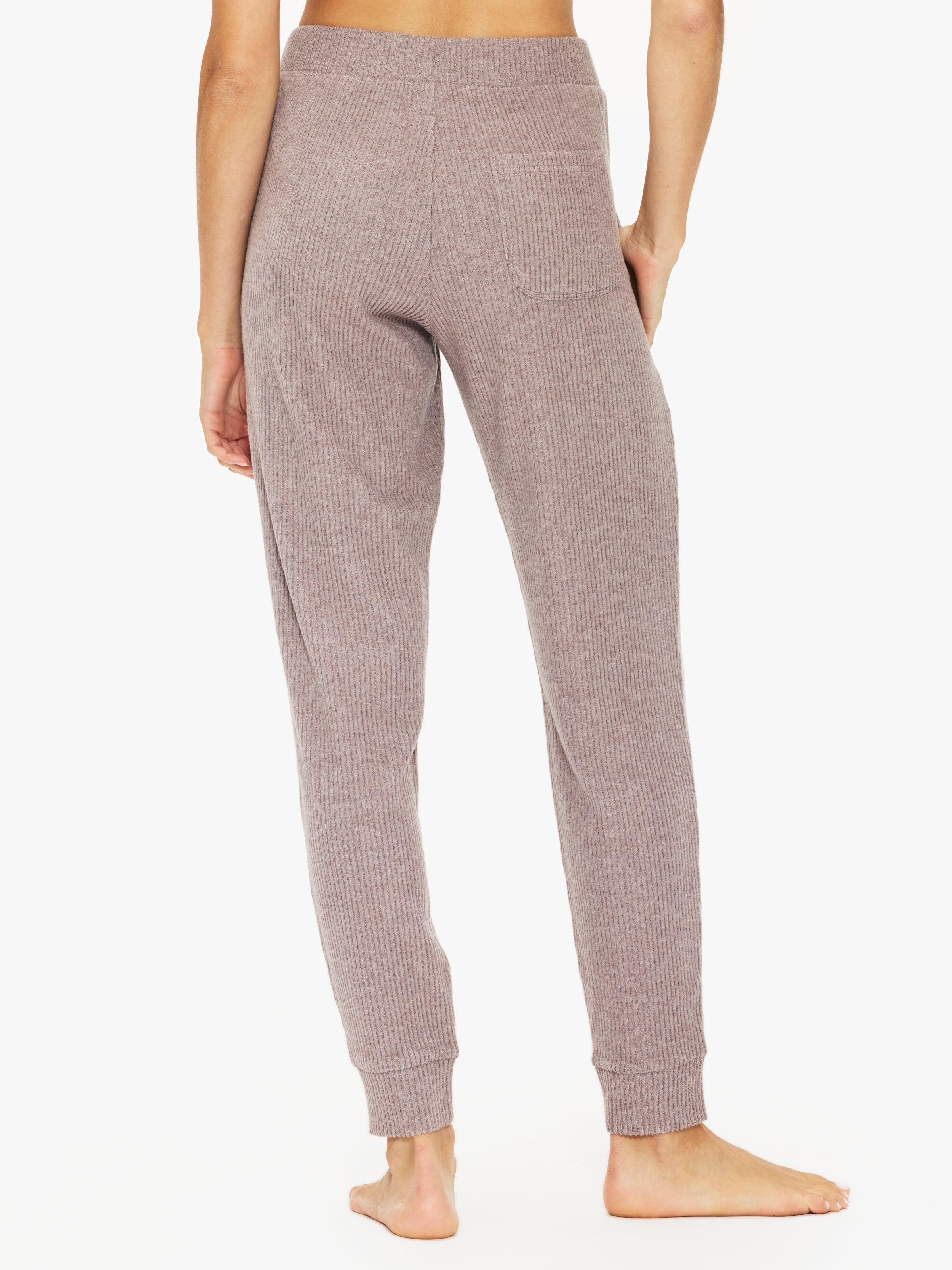 Alo Yoga Muse Sweatpant