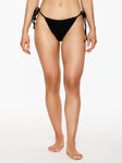 Bondeye Anisha Brief
