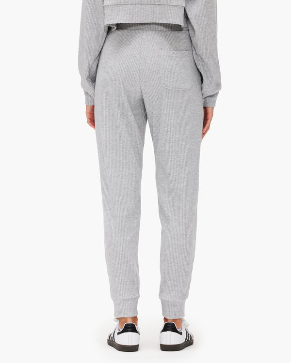 Alo Yoga Muse Sweatpant