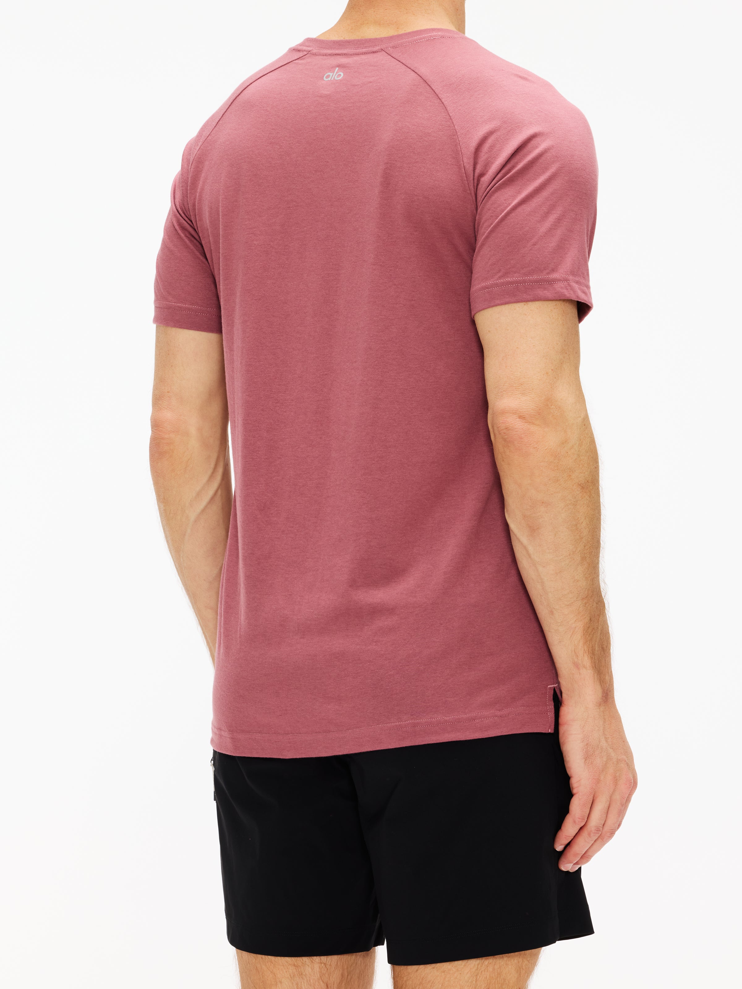 Alo Yoga The Triumph Crew Neck Tee