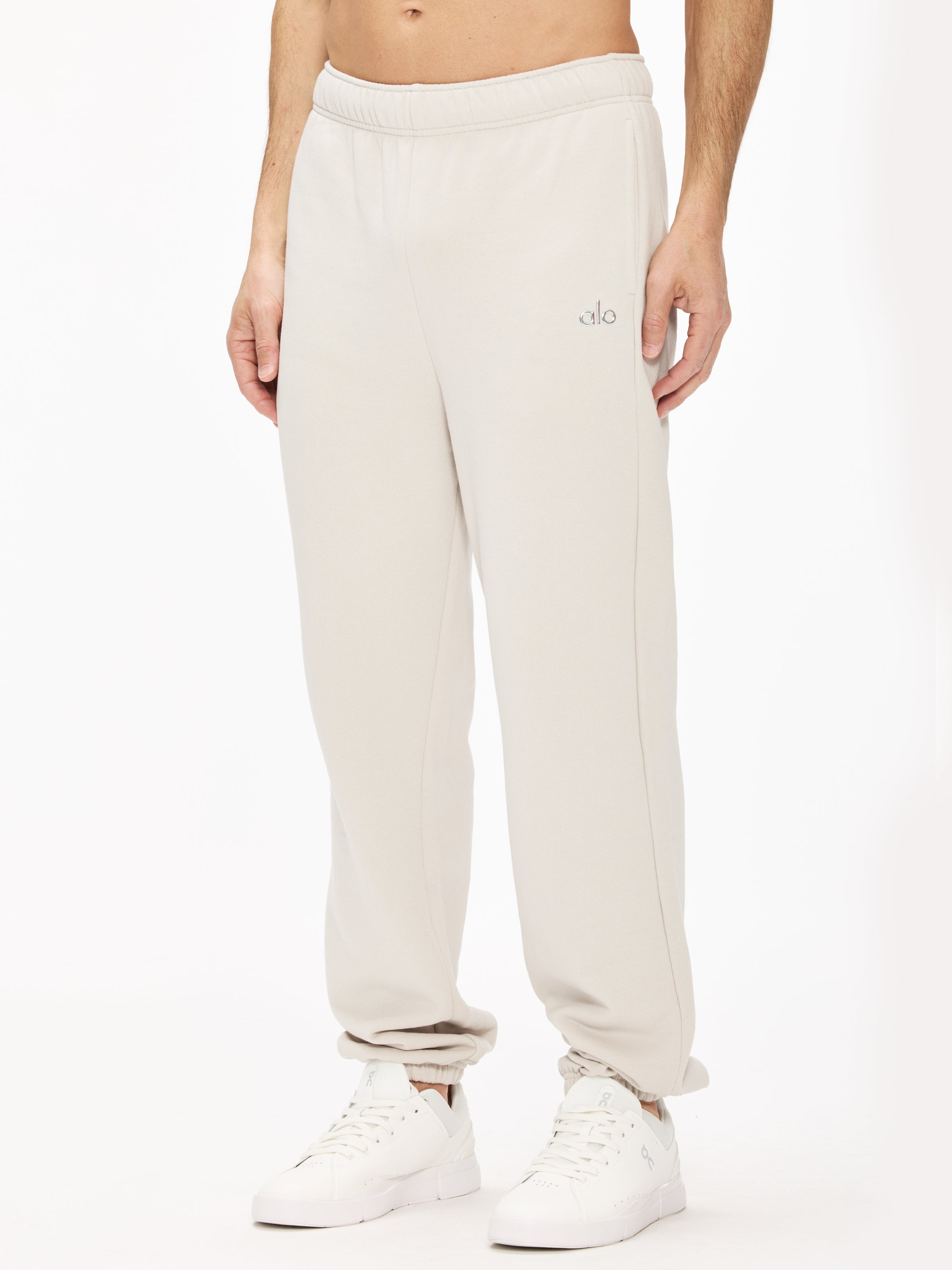 Alo Yoga Accolade Sweatpant