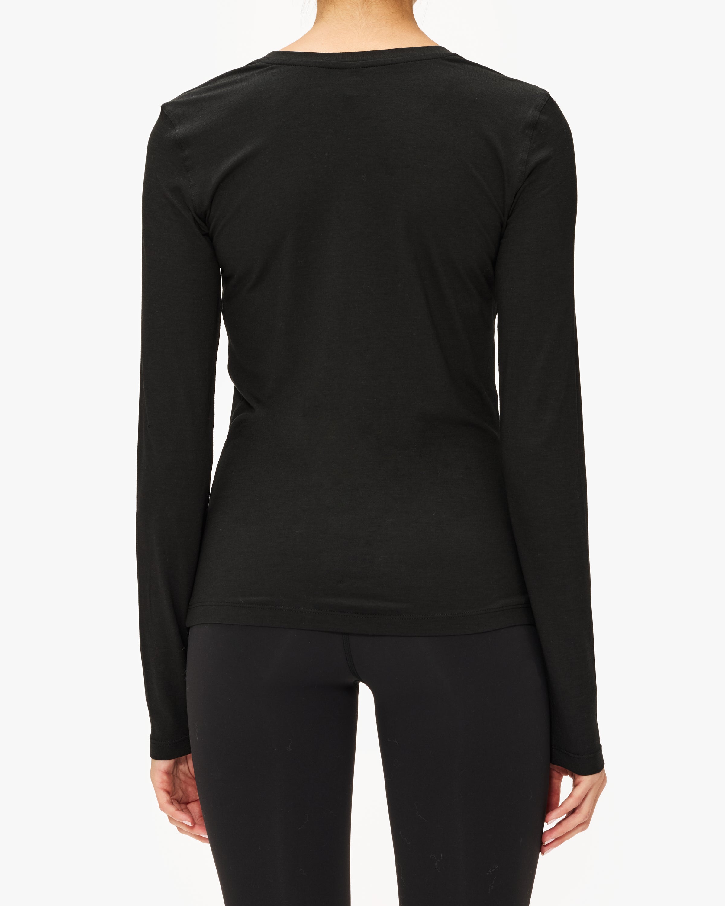 Vuori Long-Sleeve Lux Crew