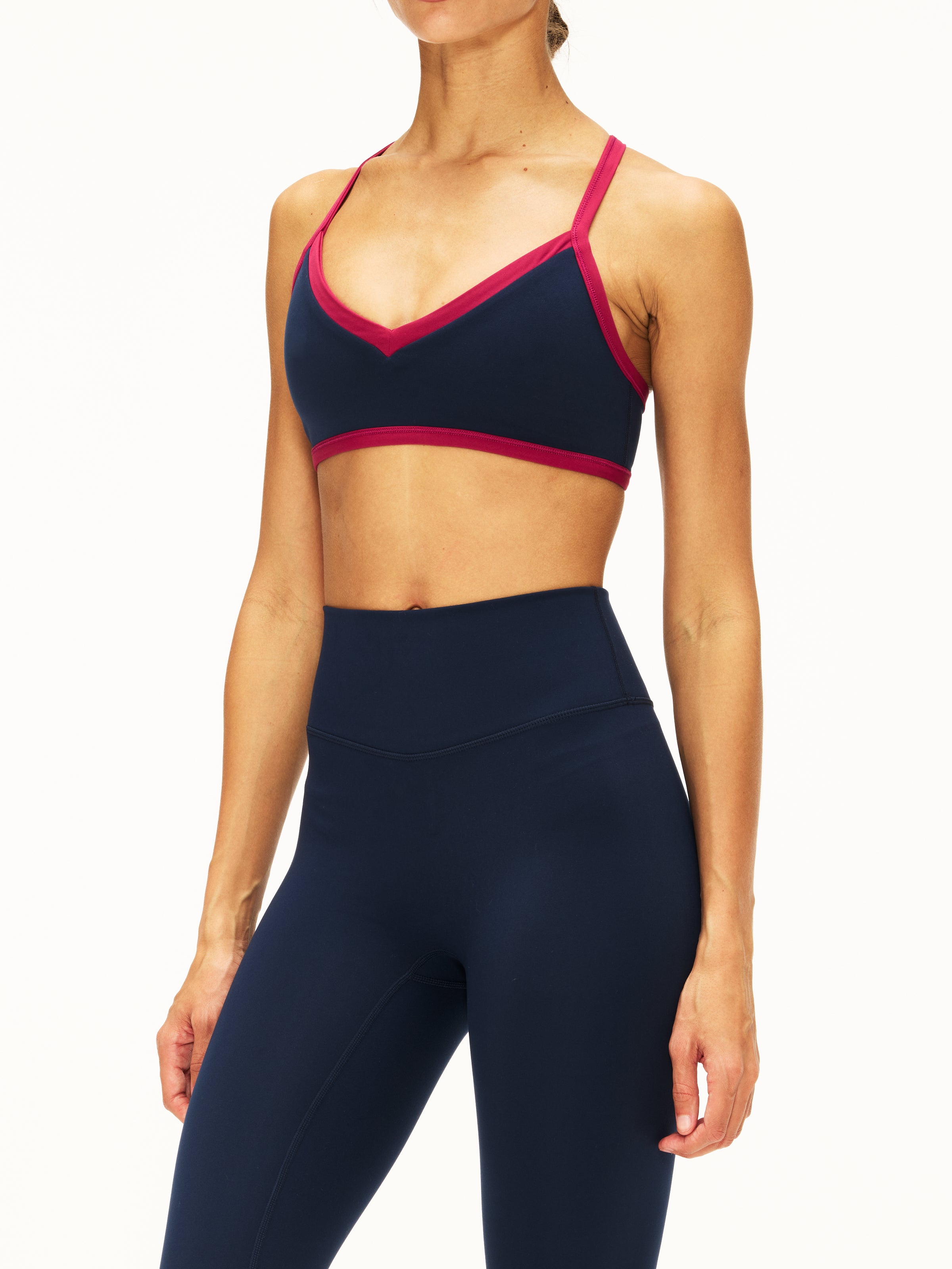 FORM Reversible V-Neck Bra