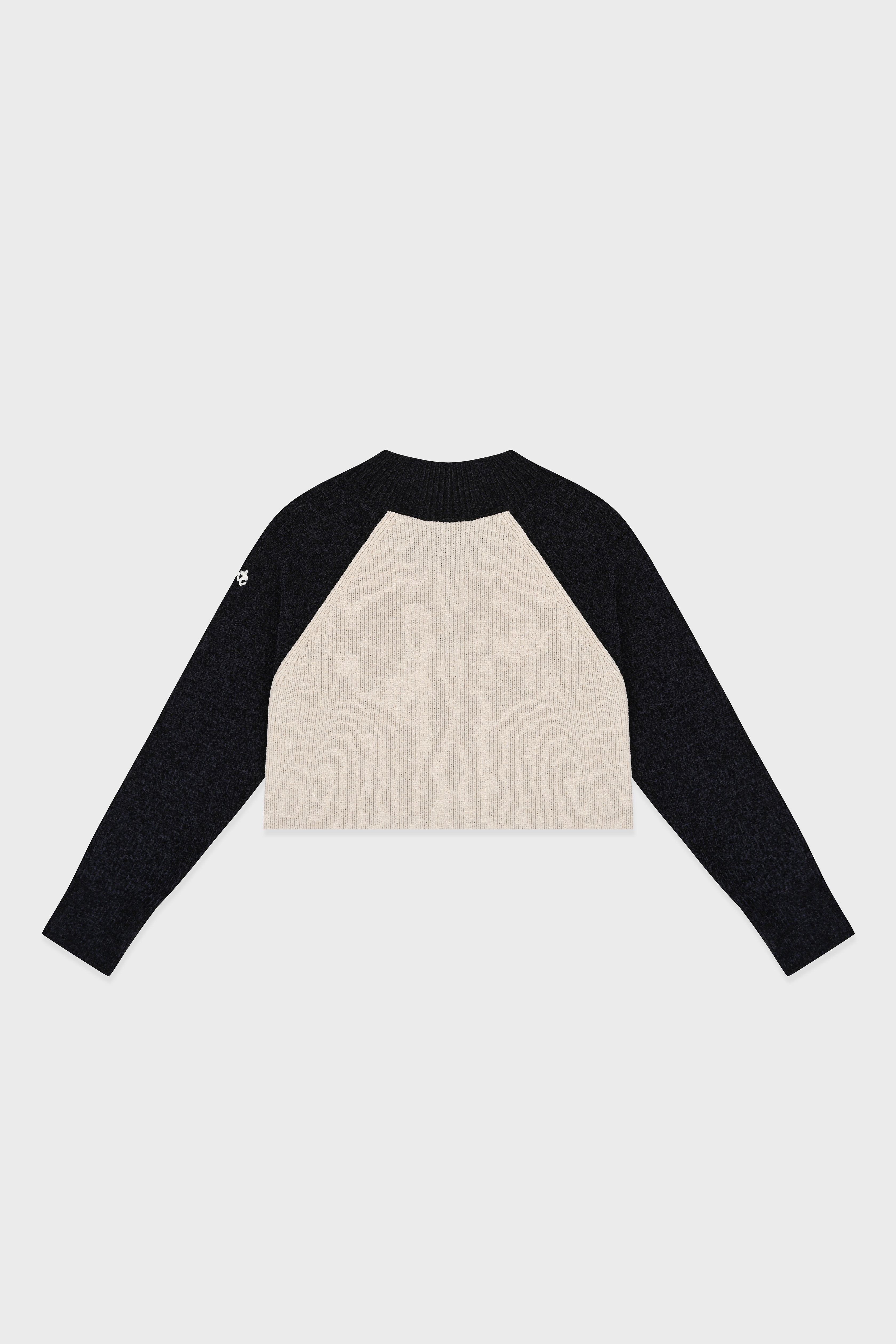 ENVT Cropped Half Zip-Up Knit Top