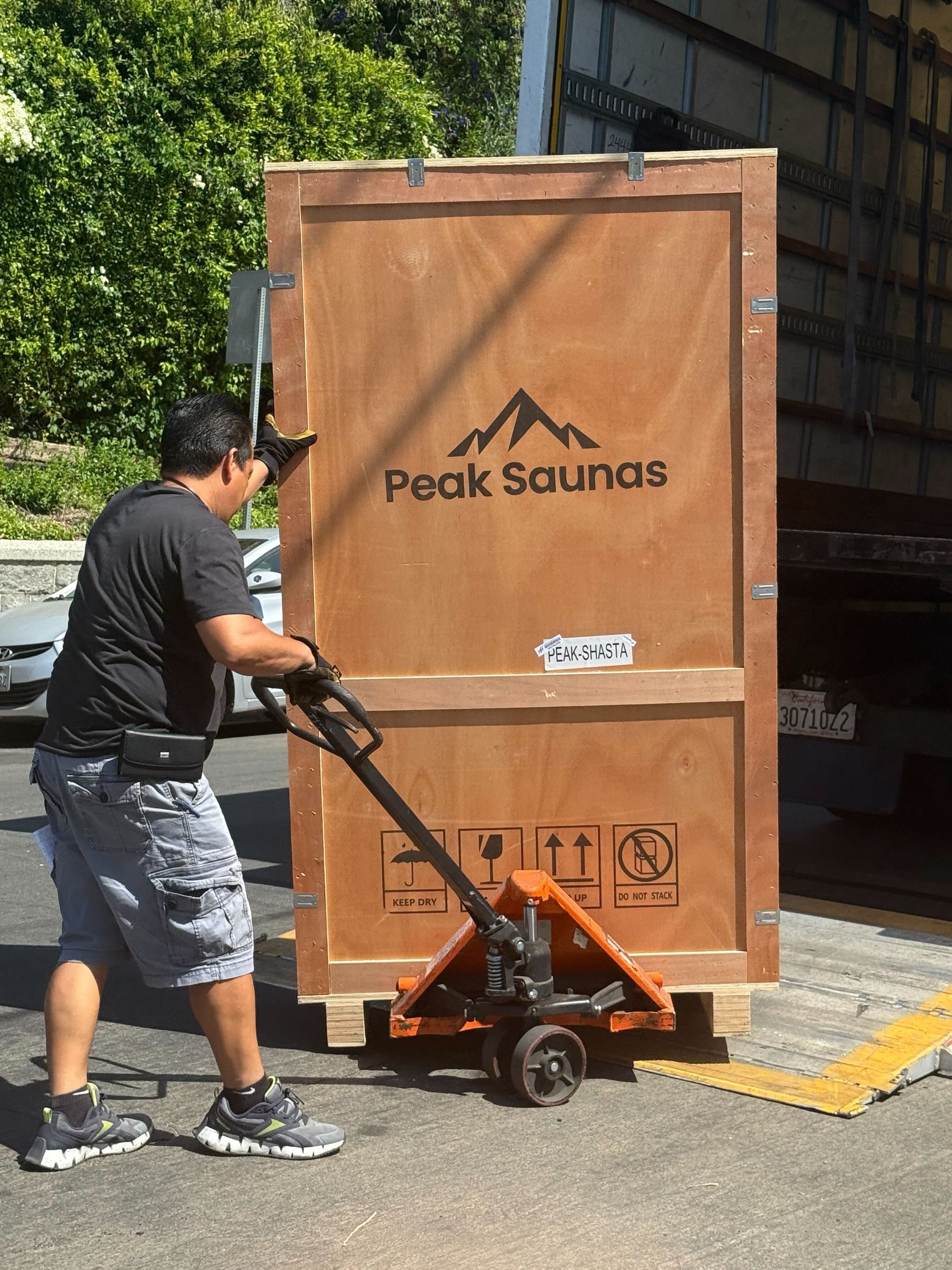 Shasta 1-Person Full Spectrum Infrared Sauna with Full-Body Medical-Grade Red Light Therapy & Smart WiFi App Control