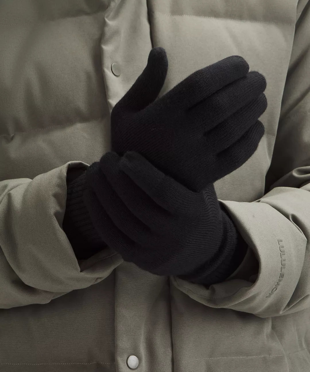 Lululemon Warm Revelation Gloves