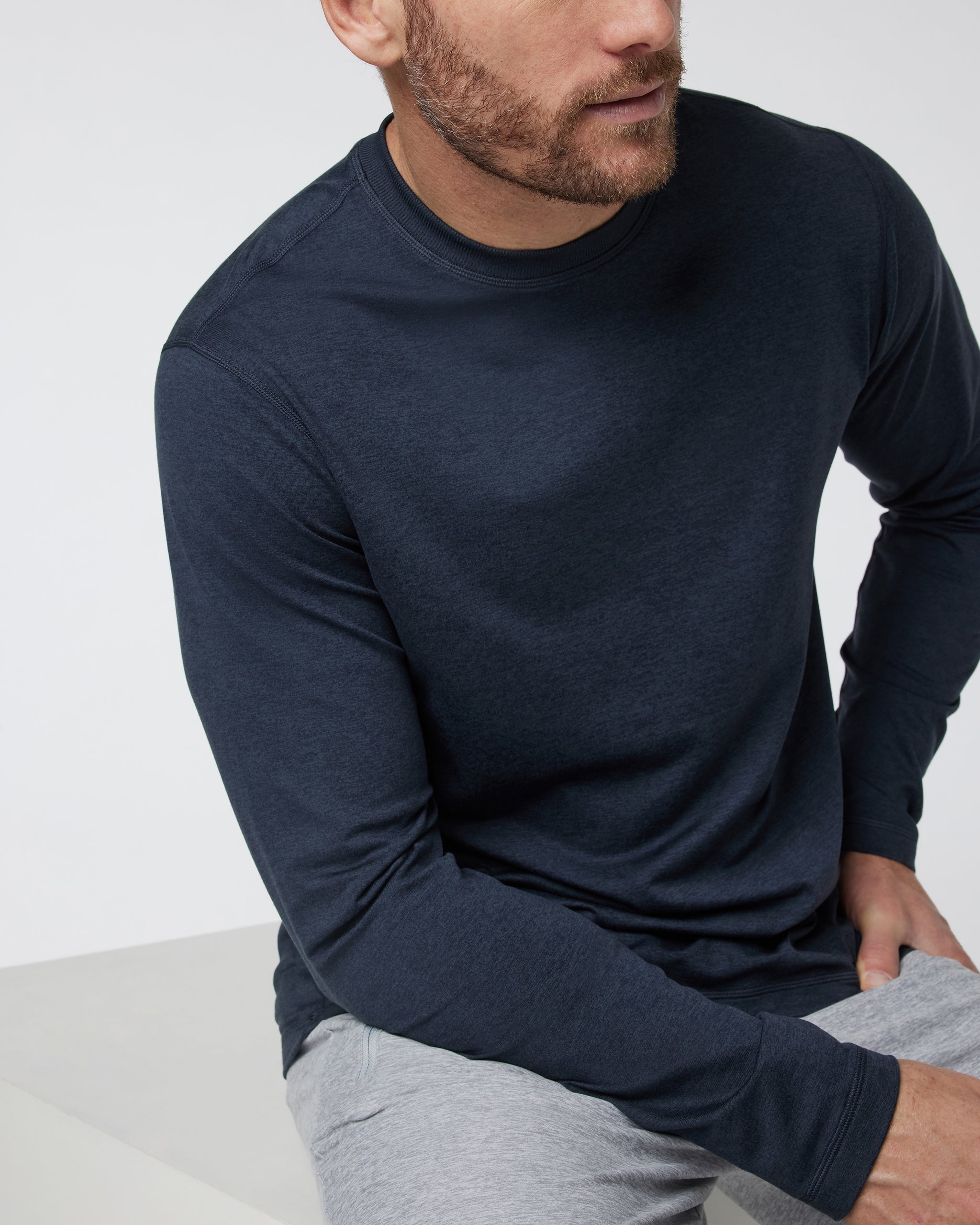 Vuori Long Sleeve Ponto Performance Tee