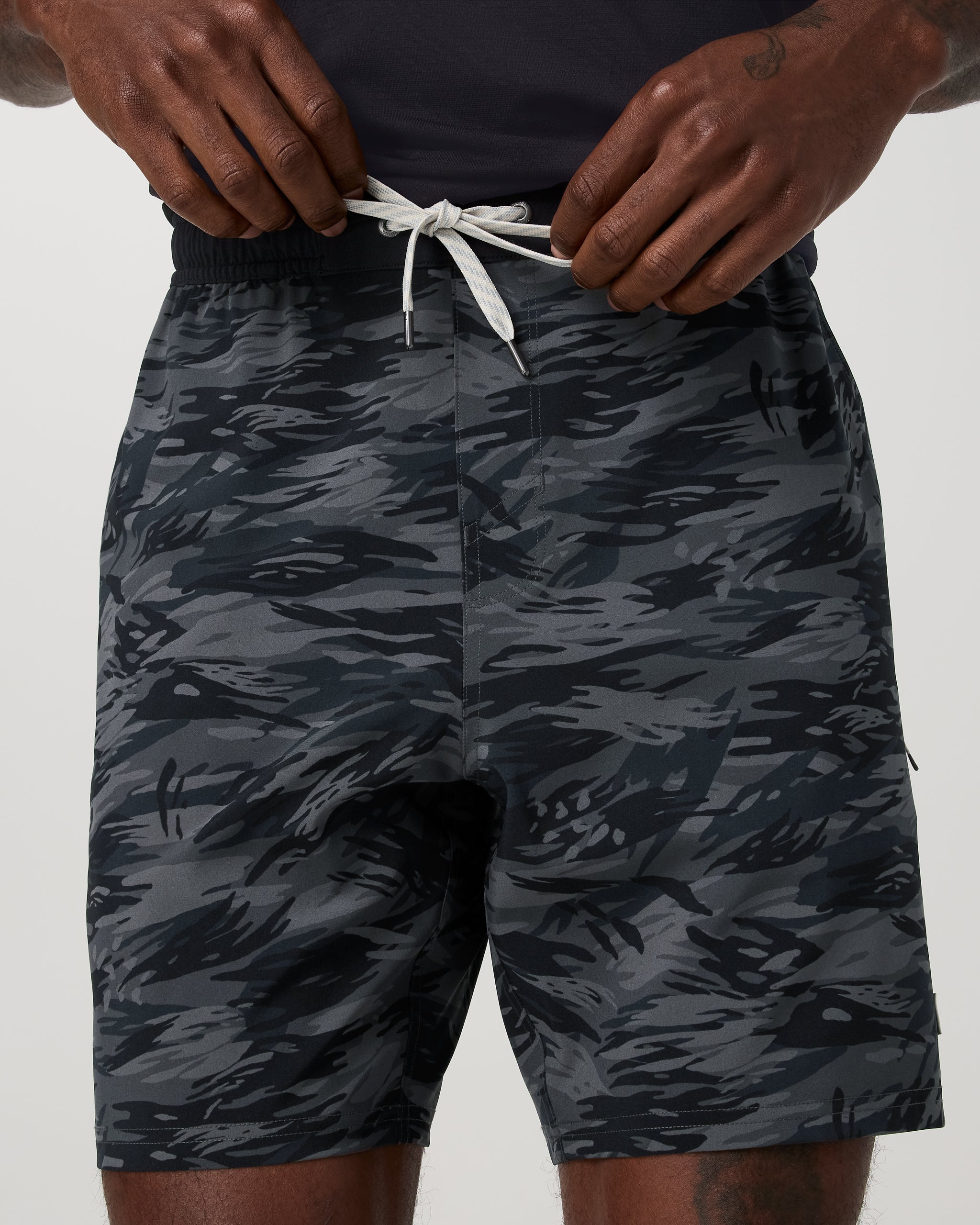 Vuori Banks Session Short Unlined 7"