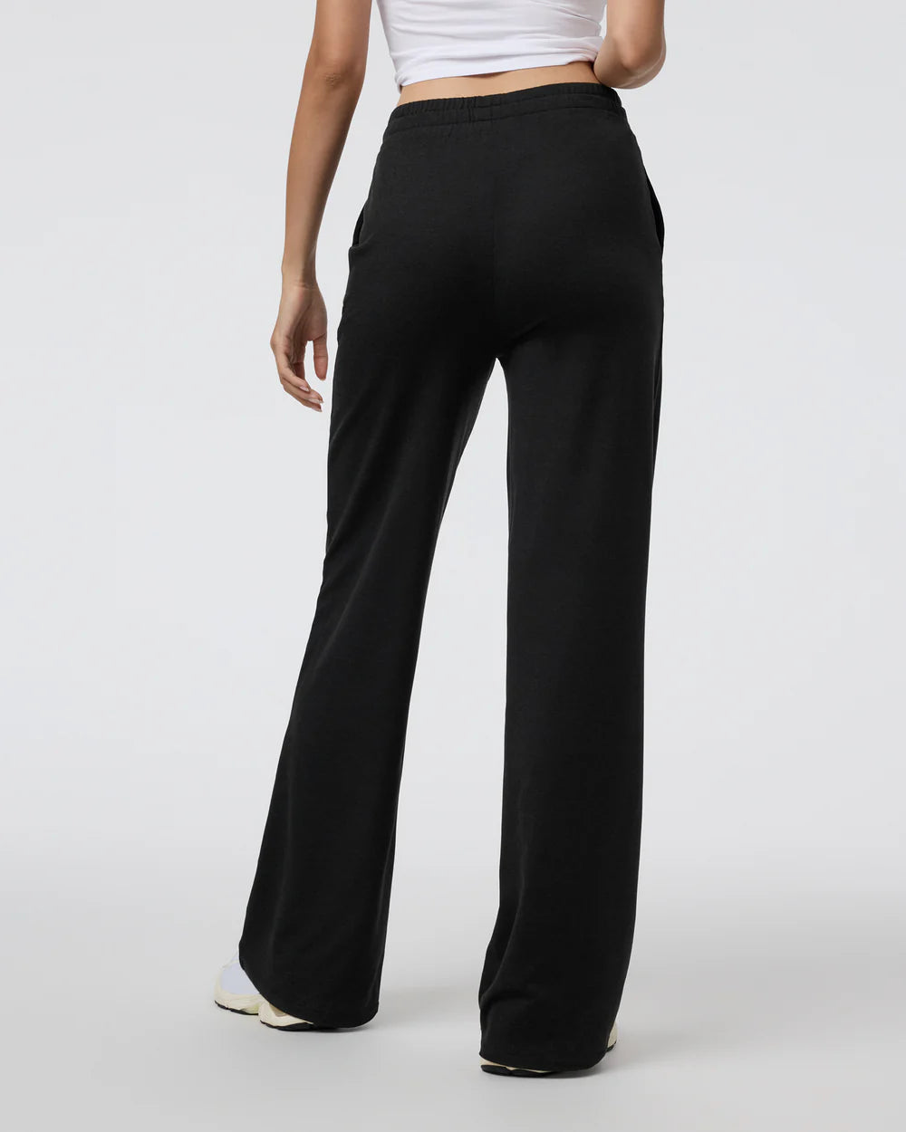 Vuori Halo Essential Wideleg