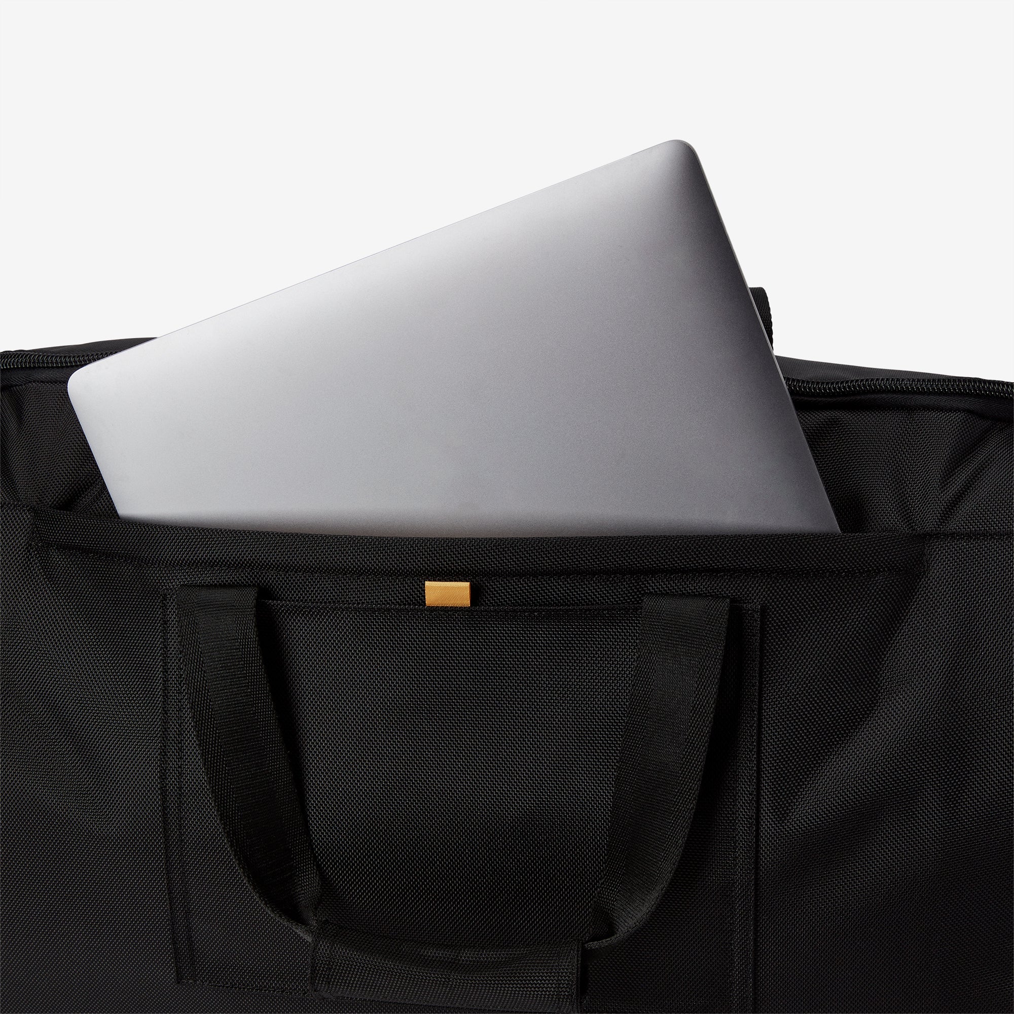 Halfday Travel The Premium Garment Duffel 45L