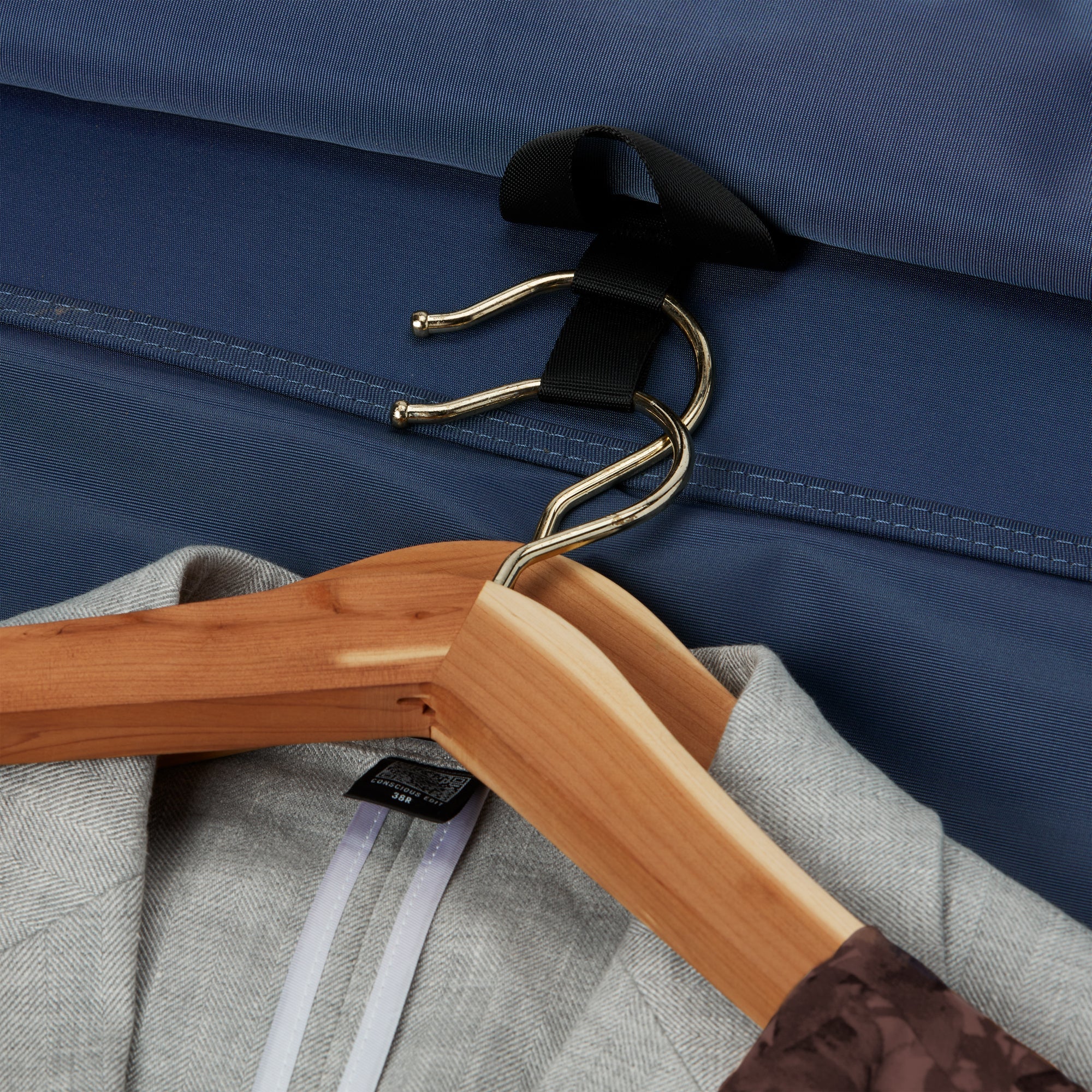 Halfday Travel The Garment Duffel 45L