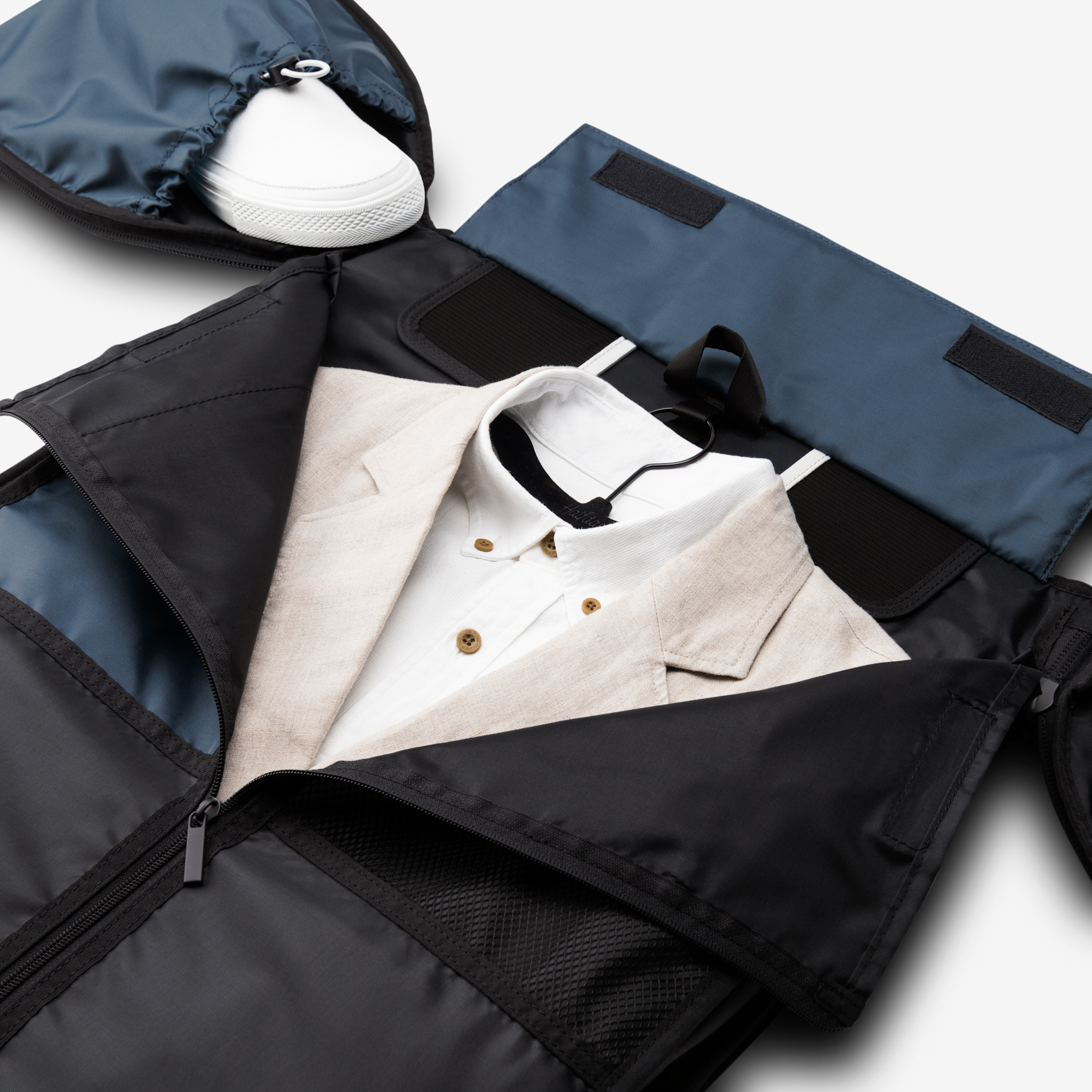 Halfday Travel The Premium Garment Duffel 45L