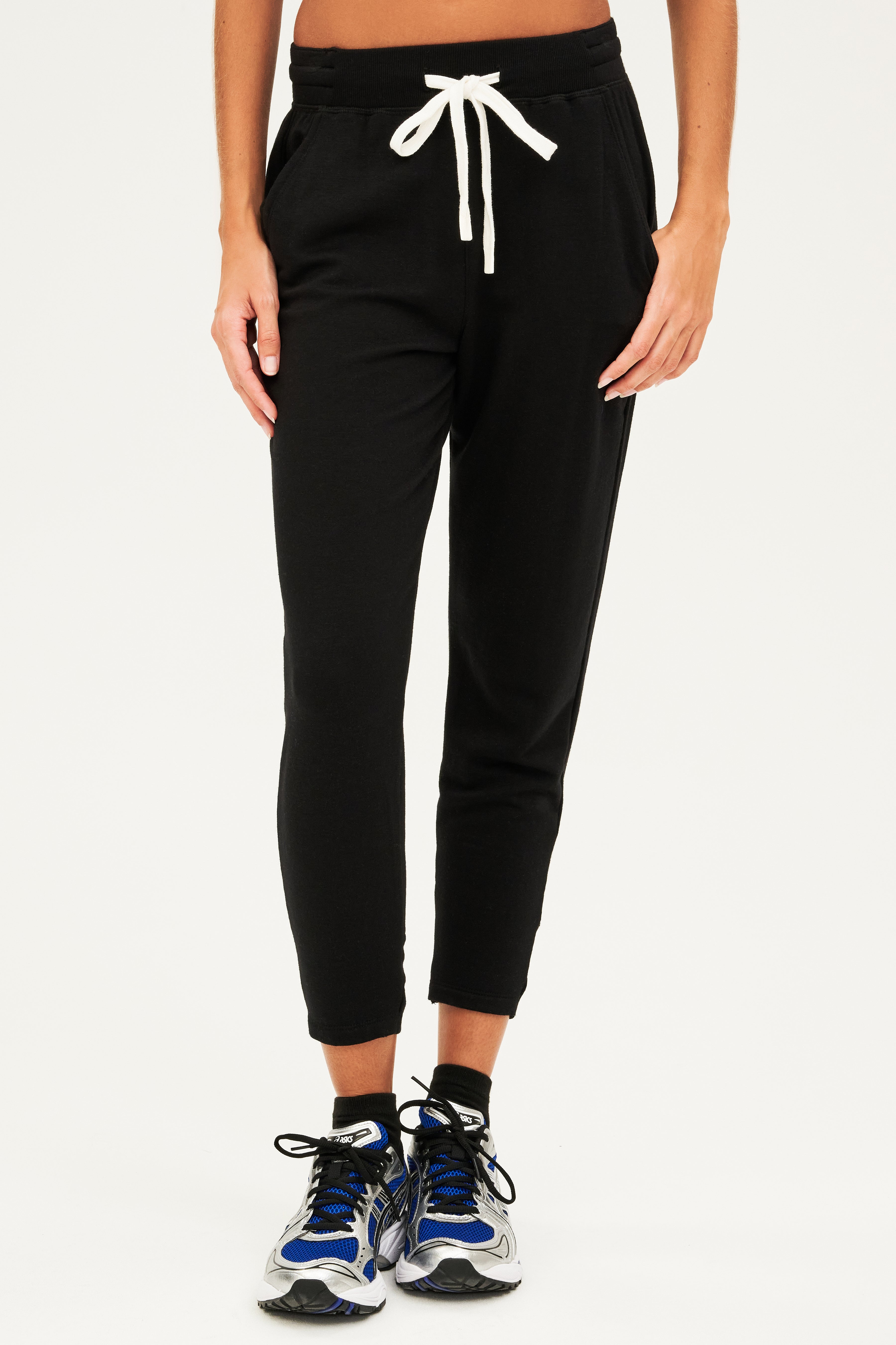 Reena Fleece 7/8 Sweatpant - Black