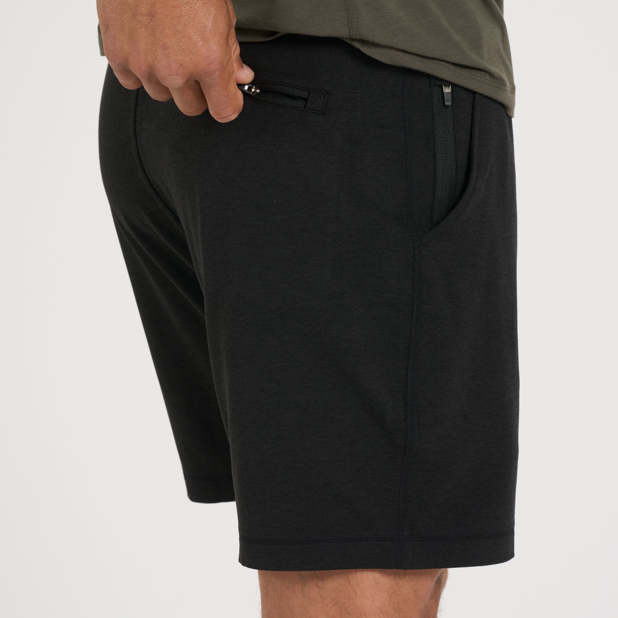 Vuori Ponto Short 7.5" - Unlined